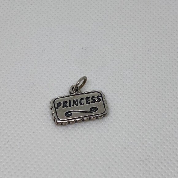 Sterling Silver Princess charm for charm bracelet - Picture 2 of 5